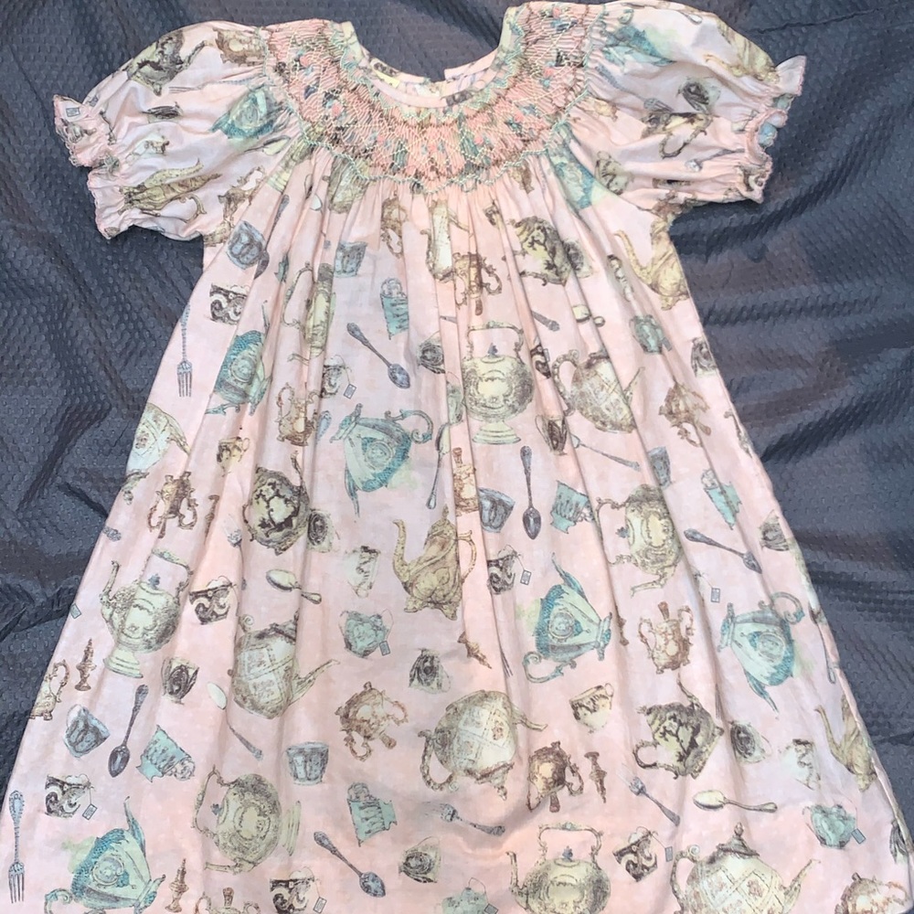 Le Za Me Teacup Smocking Dress size 24mo